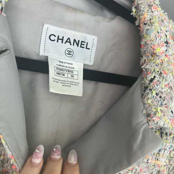 - Chanel Tweed Dress - Picture 9 of 9